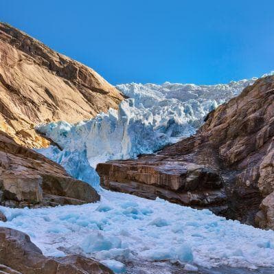 Fino al Ghiacciaio Briksdal con le Troll Cars - Geiranger
