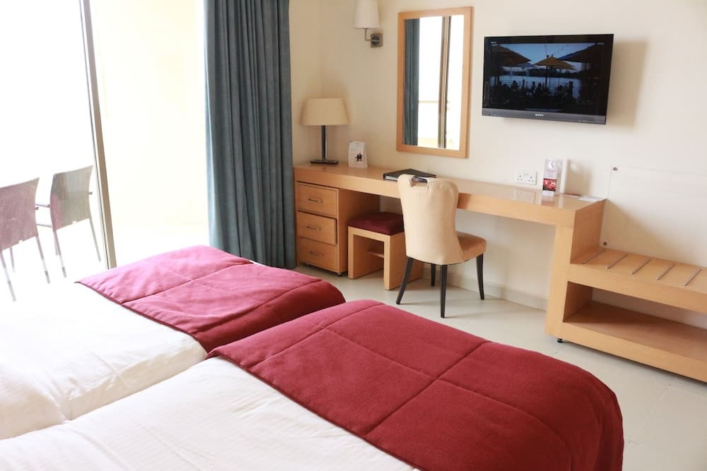 Ramada Resort Dead Sea