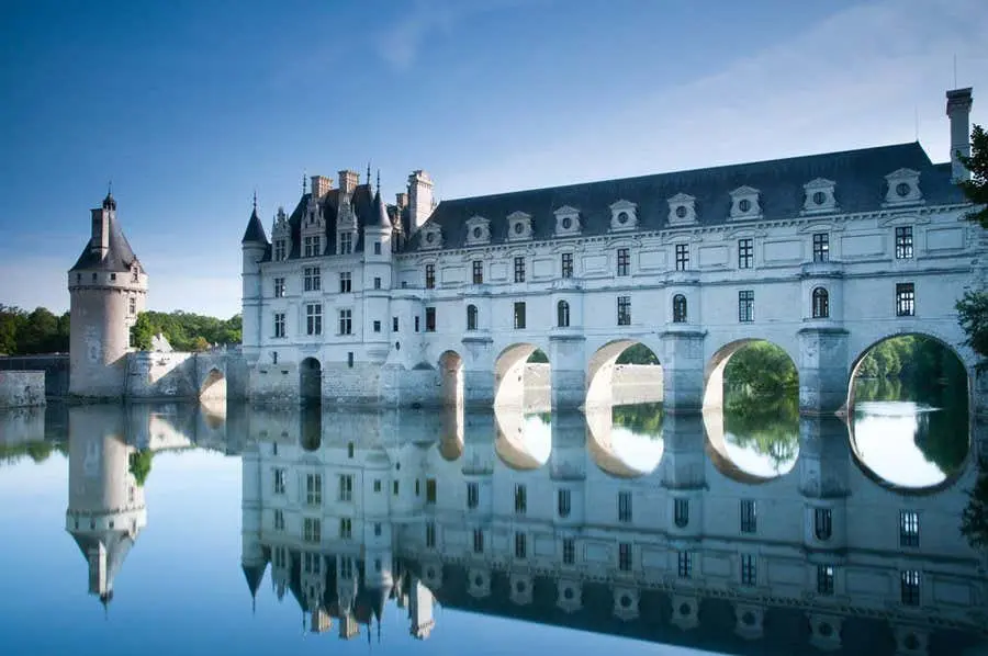 Loire Valley Castles Day Trip