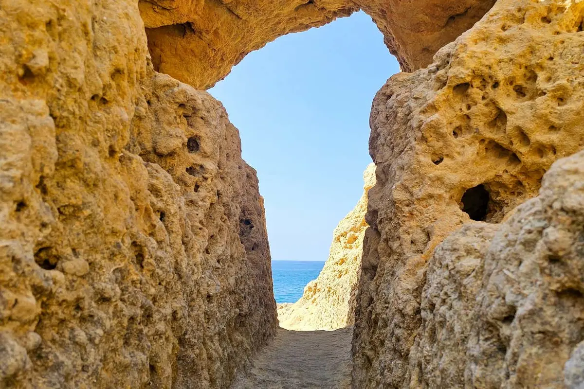 Benagil Caves, Algar Seco & Marinha Beach Tour