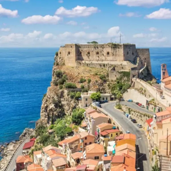 A Fascinating Walking Tour of Reggio Calabria - Ρέτζιο Καλαβρία