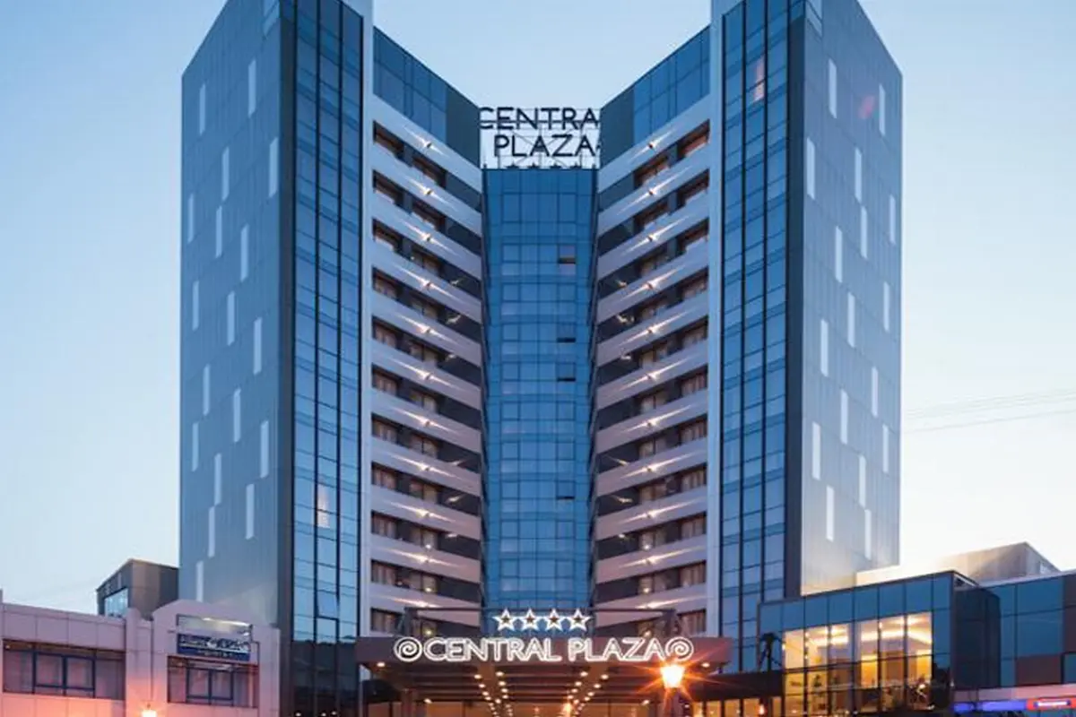 Central Plaza