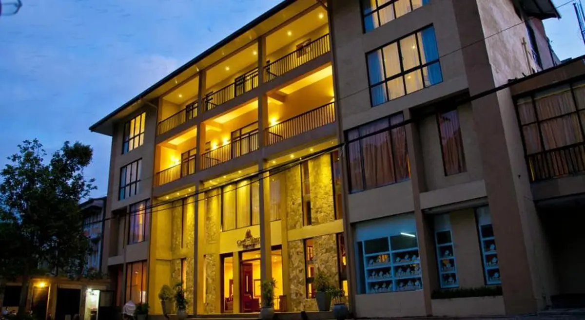 Oak Ray Regency Hotel