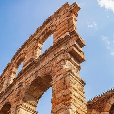 Visit with entrance to the Arena of Verona - ورونا