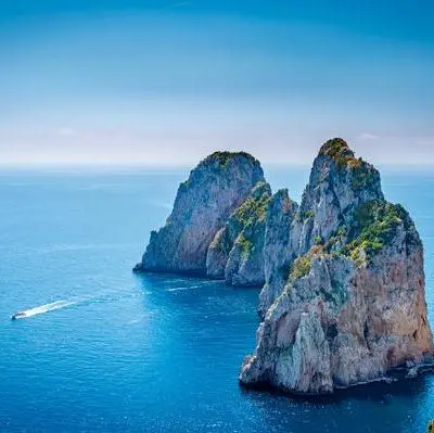 Capri - Nápoles