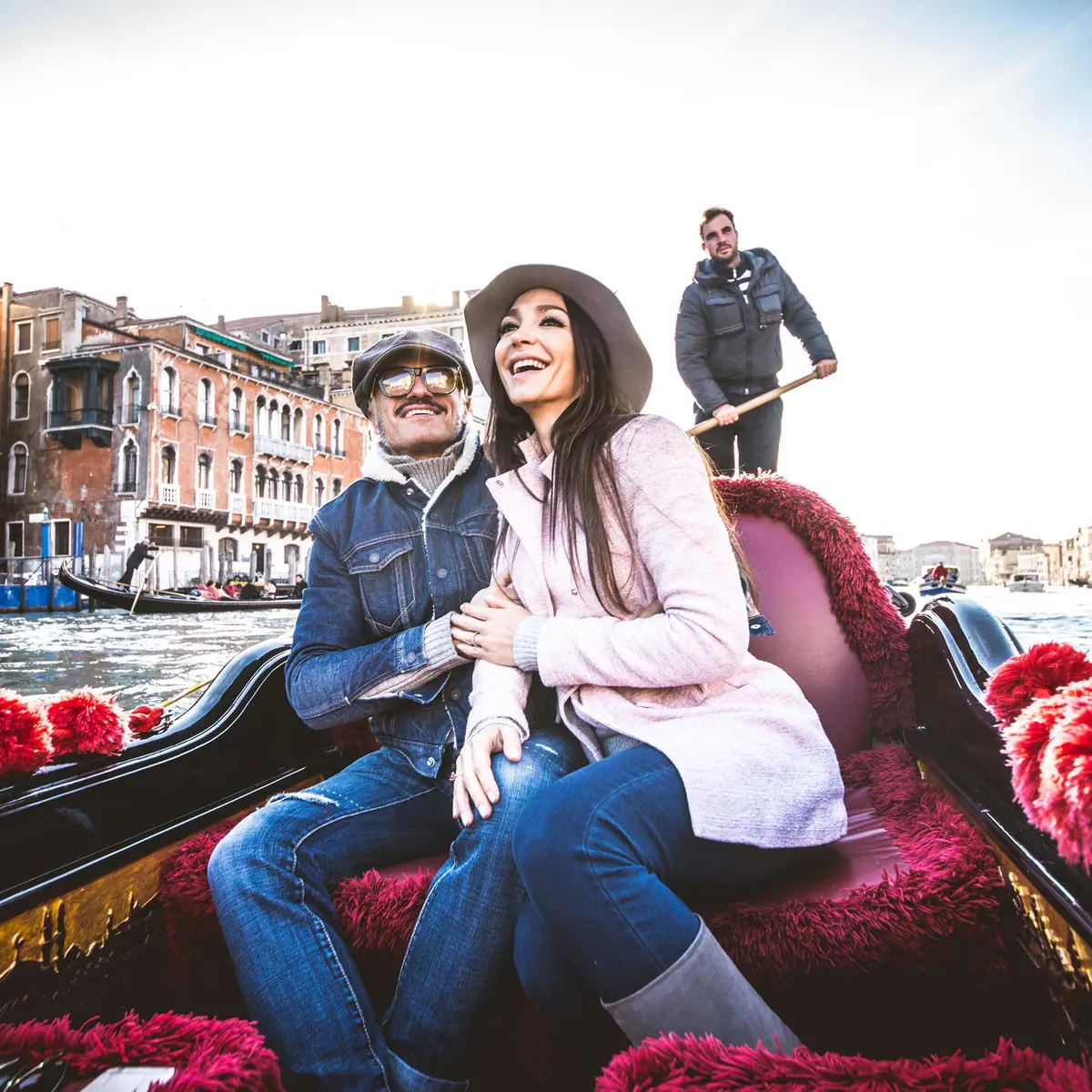 Gondola ride through the canals of Venice - Benetke