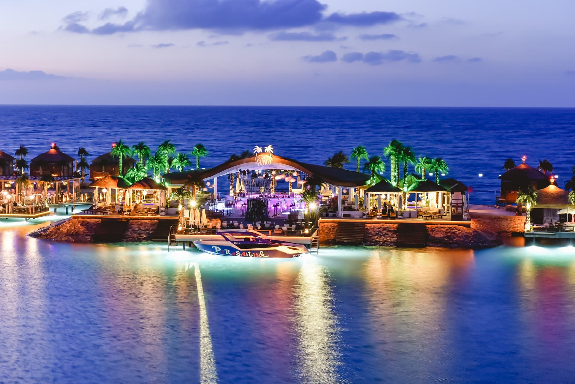 Cratos Premium Hotel Casino & SPA, 