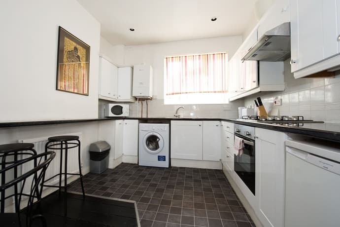 Victoria Apartments, 