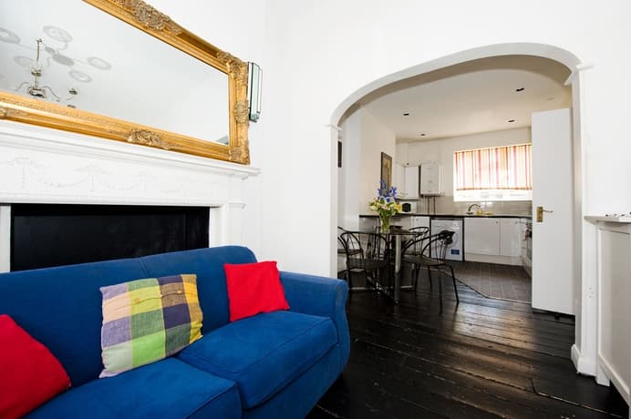 Victoria Apartments, 