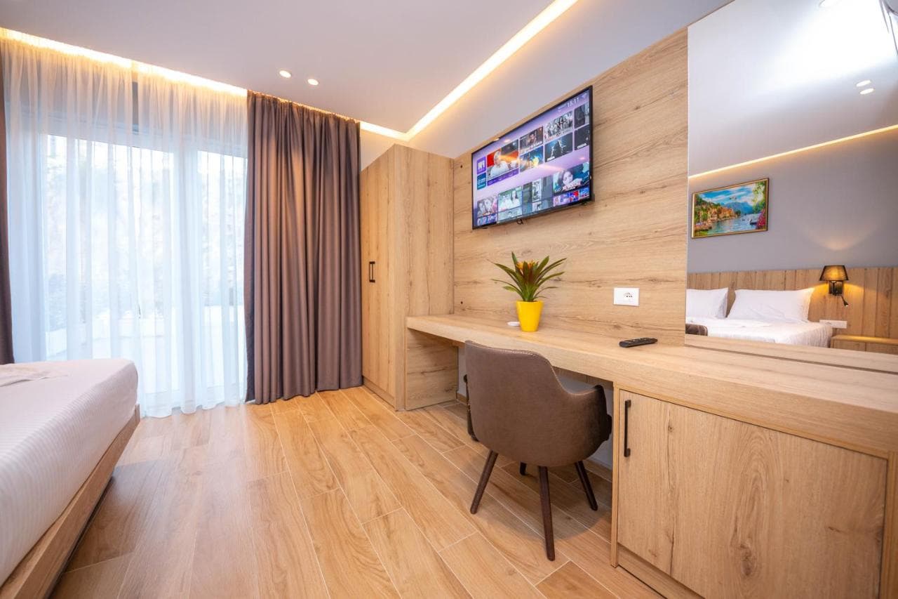 Azure Inn Hotel, Room