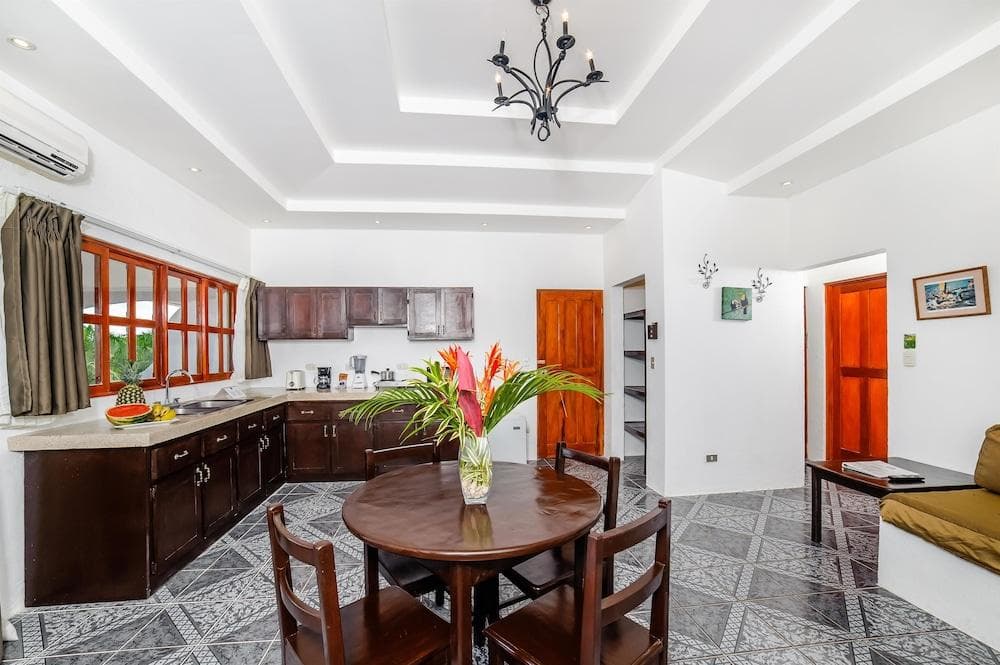 Best Western Tamarindo Vista Villas, 