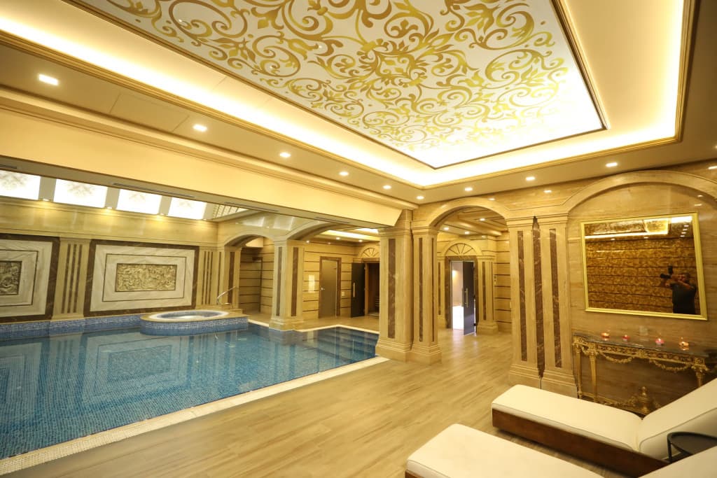 Venice Complex Hotel, 