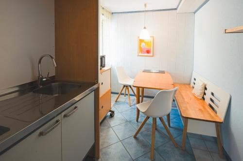 PENSION FUTTERKNECHT, 