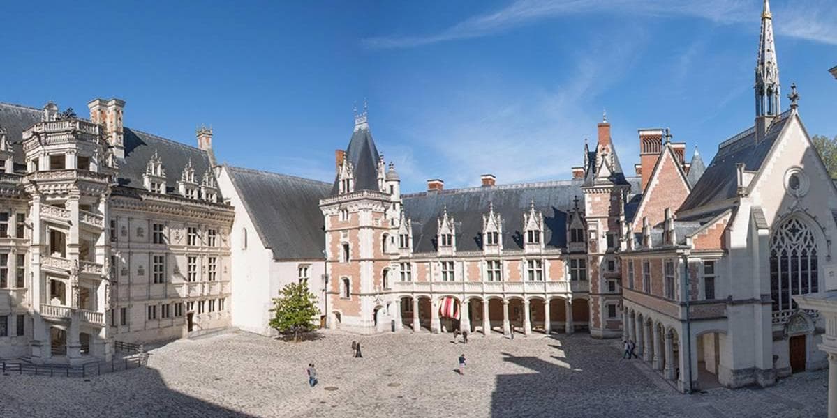 DÍA 5 BURDEOS • BLOIS • PARÍS (Miércoles)