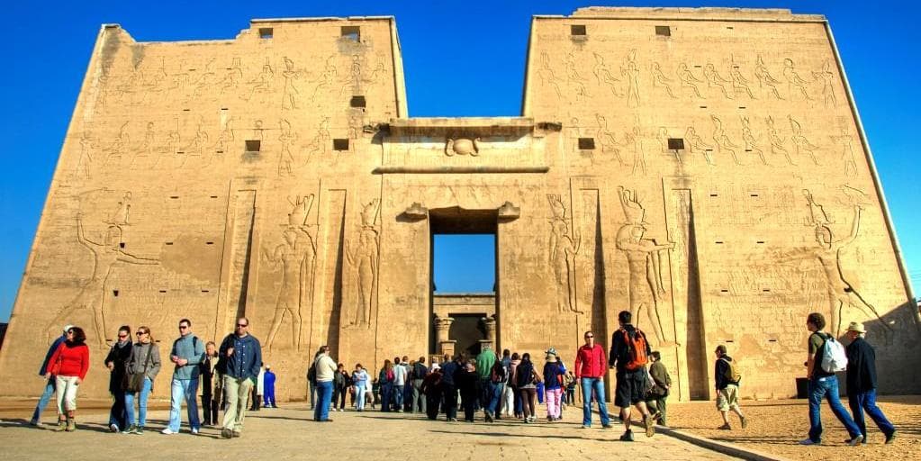 Día 3: Asuán/Kom Ombo/Edfu