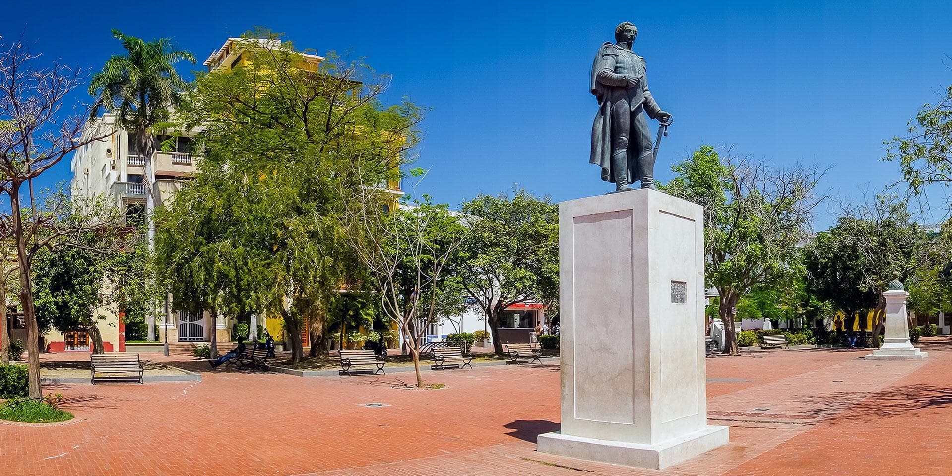 Day 6. Santa Marta - land transfer to Santa Marta with panoramic city tour in Barranquilla and Santa Marta. 