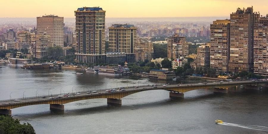 9 DAY CAIRO - AIRPORT (D)