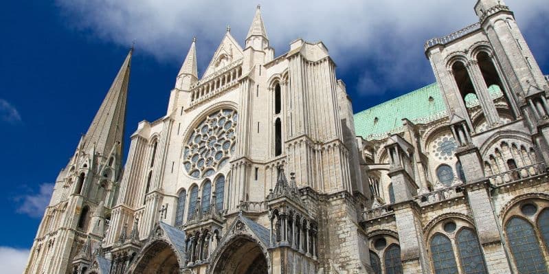 RENNES / CHARTRES / PARIGI