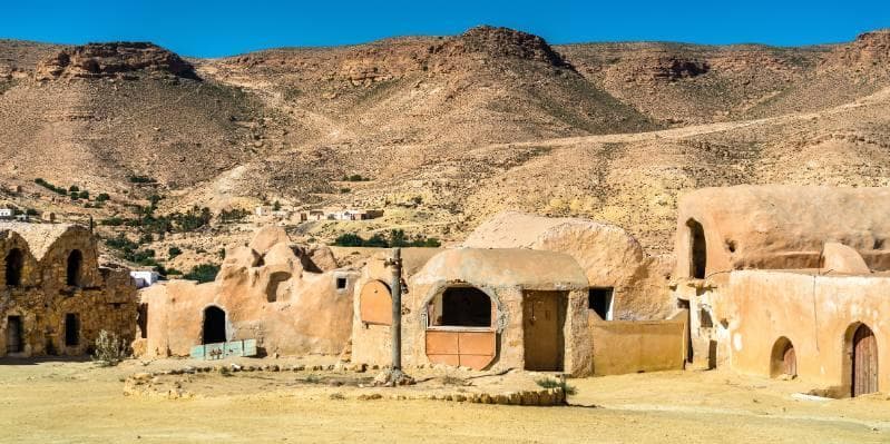 Jour 4 : Tozeur –Matmata –Toujane-Djerba (350 Km)