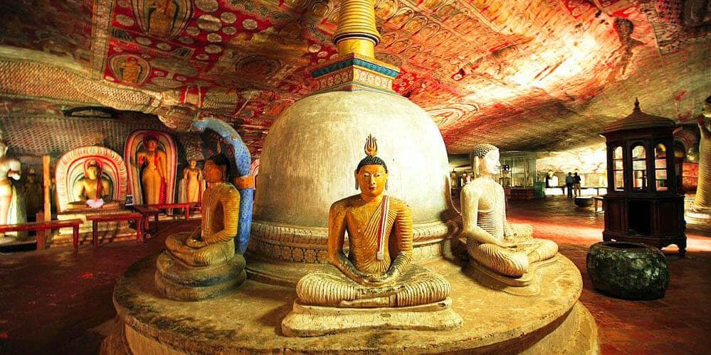  Flughafen Colombo nach Sigiriya – Ankunft und Transfer mit Besichtigungen unterwegs