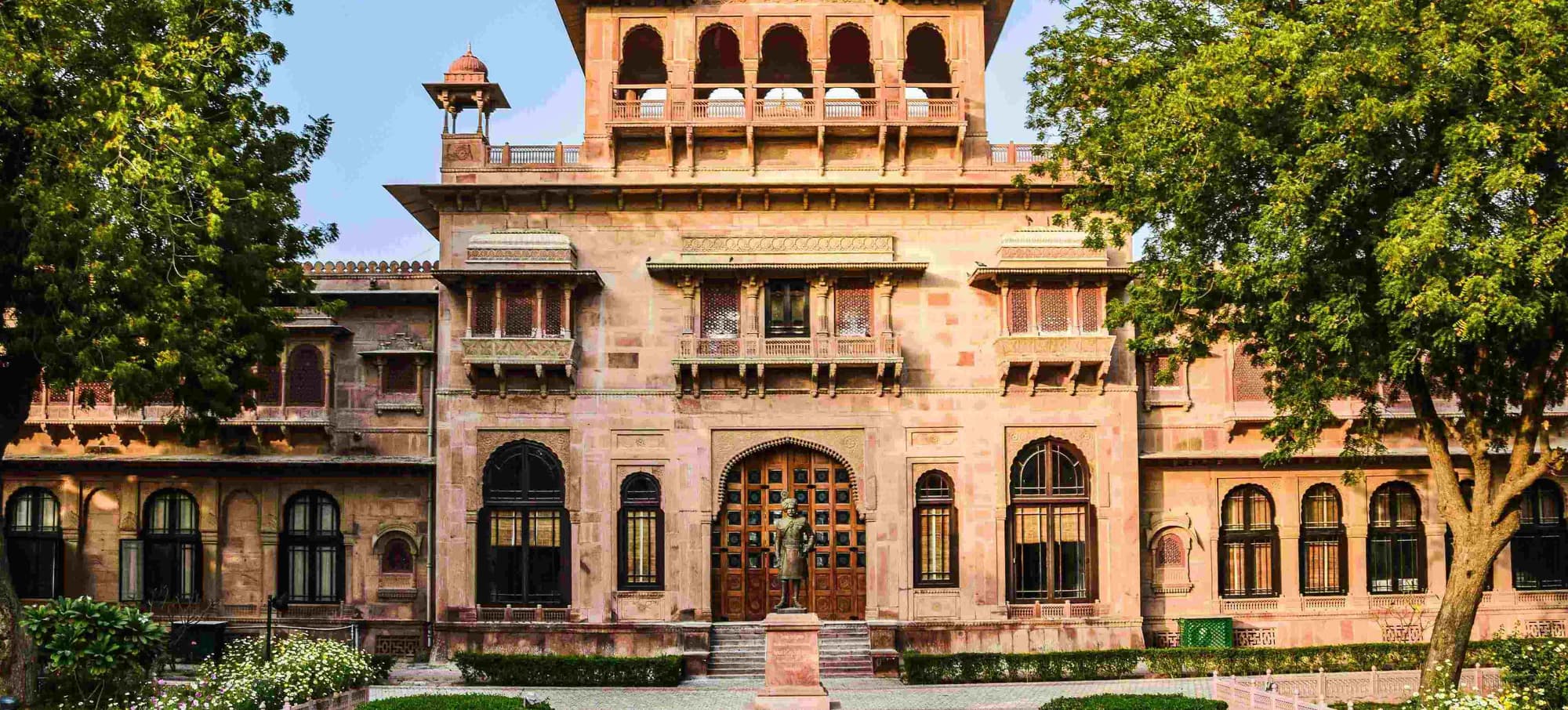 Jour 04: Bikaner - Jaisalmer 331 km/06-07 hrs