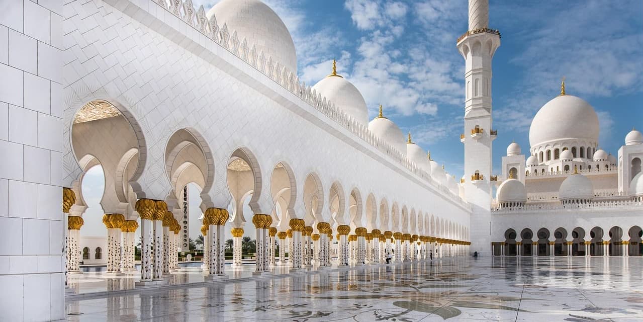 DIA 12 (MIERCOLES) ABU DHABI 