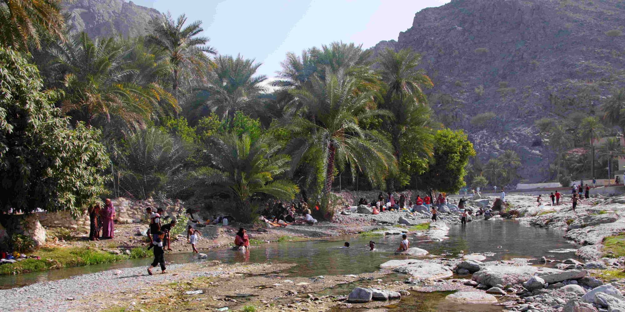 DAY 07: WAHIBA – WADI BANI KHALID – MUSCAT