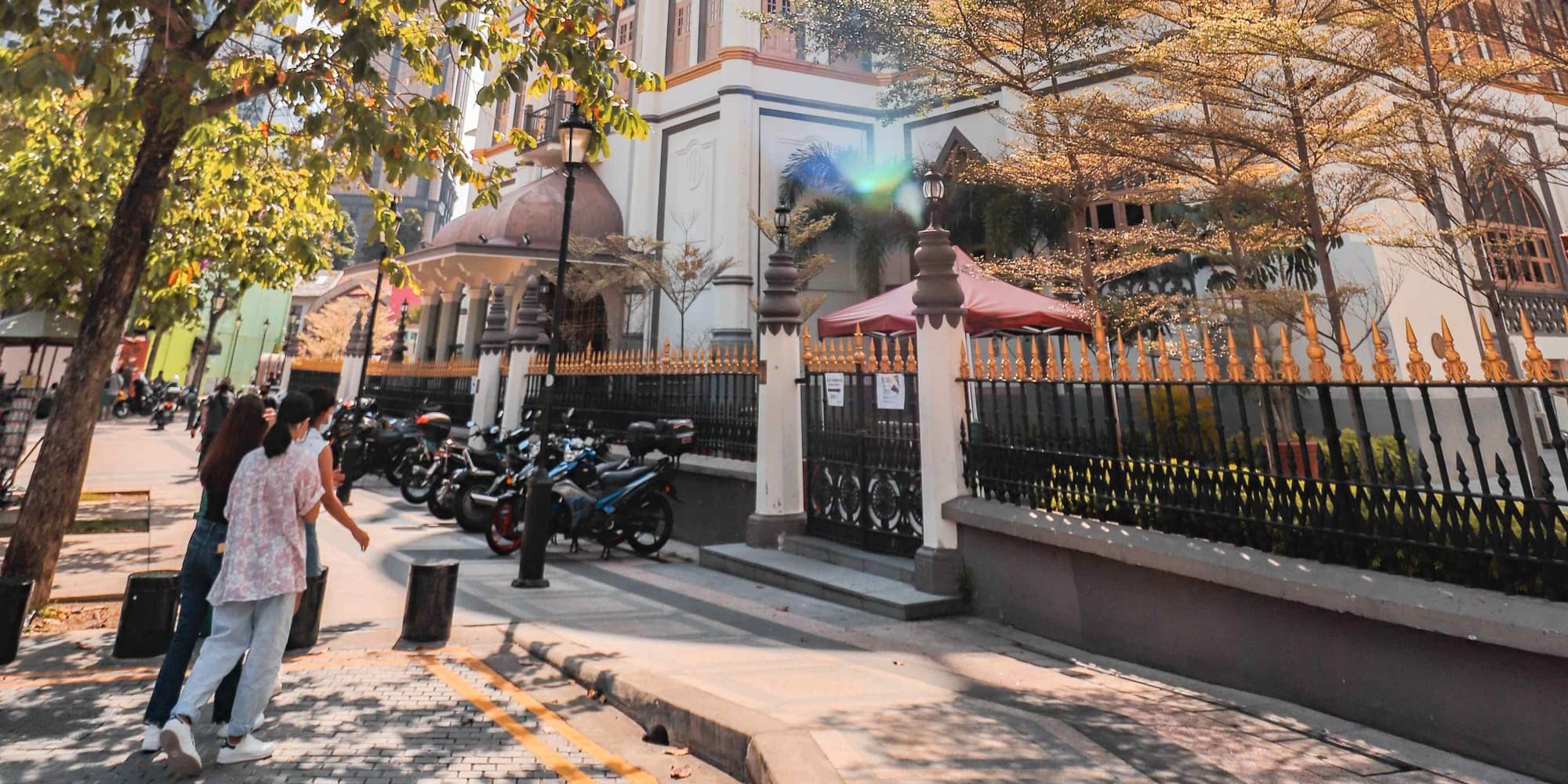 Jour 6 : Wahiba - Sur - Wadi Shaab ou Wadi Tiwi - Bimmah Sinkhole - Mascate - 310 km