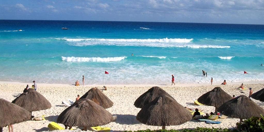 Regreso a Cancún a su alojamiento.