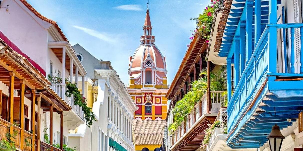 Dia 5: Traslado de partida em MDE e traslado de chegada em CTG