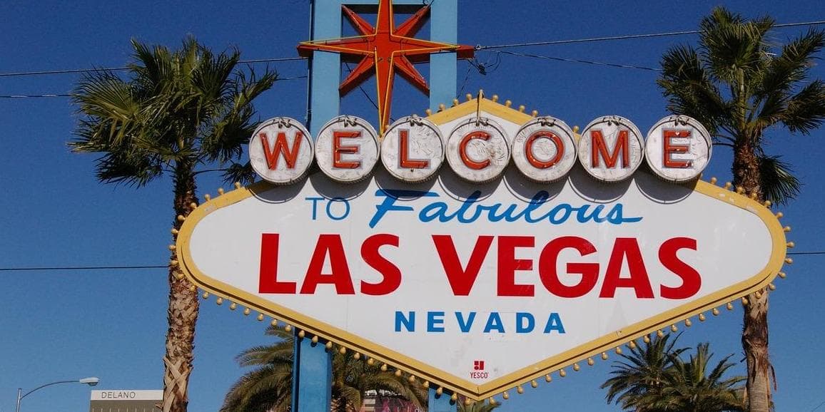 DAY 3: LOS ANGELES - LAS VEGAS (434 km)