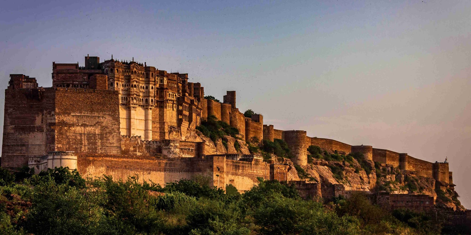 Jour 07: Hariyali Dhani - Jodhpur - Khejarla 160 km/03:30hrs