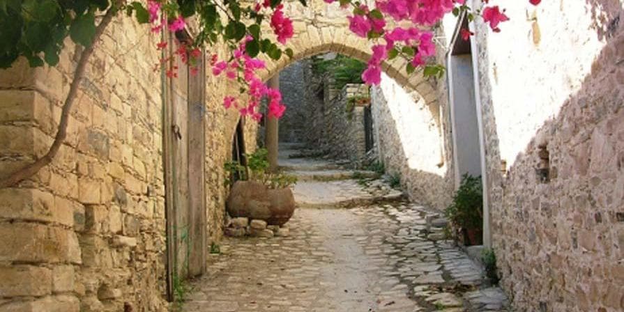 Day 4: Clean Monday 27/02 Larnaca – Traditional "Koulouma" – Flight to Thessaloniki