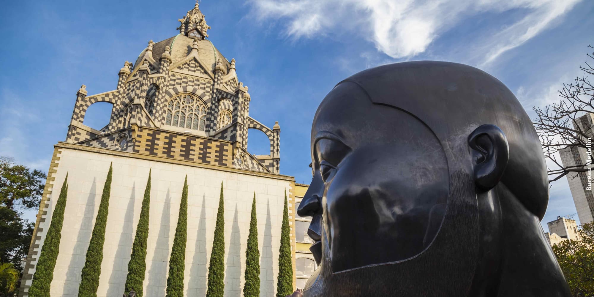 Day 2. Medellín - Traditional city tour 