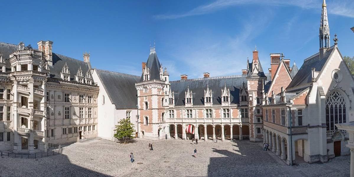 DÍA 5 BURDEOS • BLOIS • PARÍS (Miércoles)