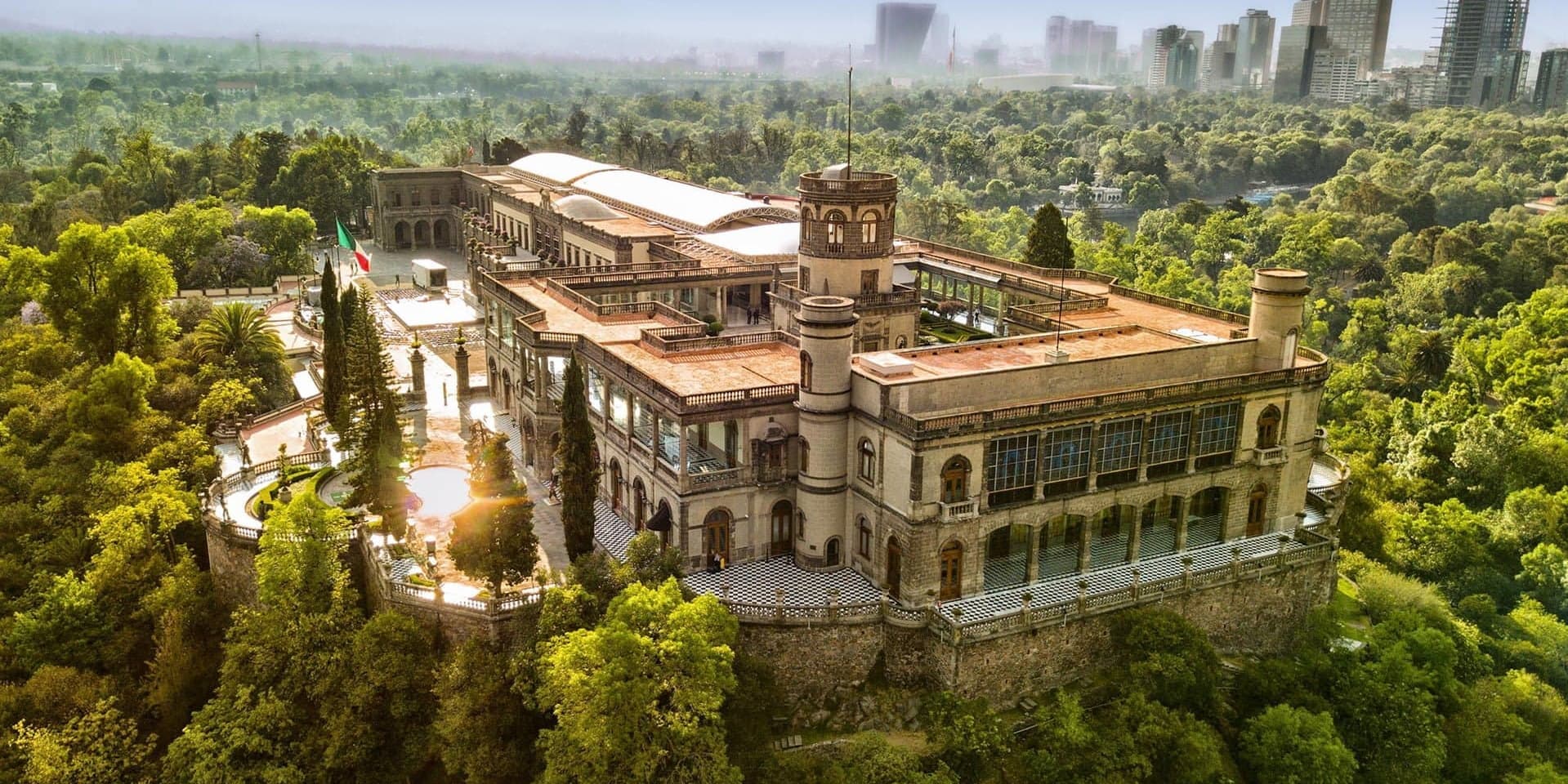 DÍA 2		VISITA DE CIUDAD + CASTILLO DE CHAPULTEPEC