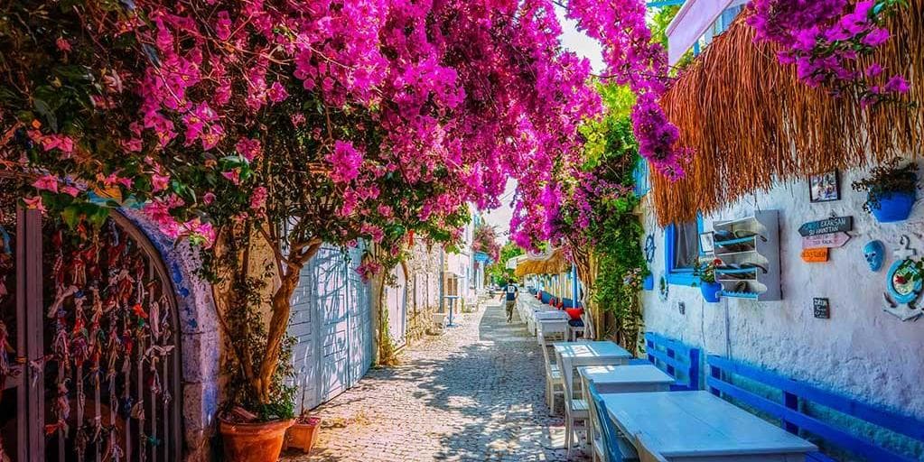 DIA 13 SAMOS – CESME – ESTAMBUL JUNIO 29	