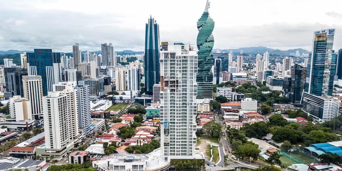 Día 1: Bienvenidos a la Ciudad de Panamá