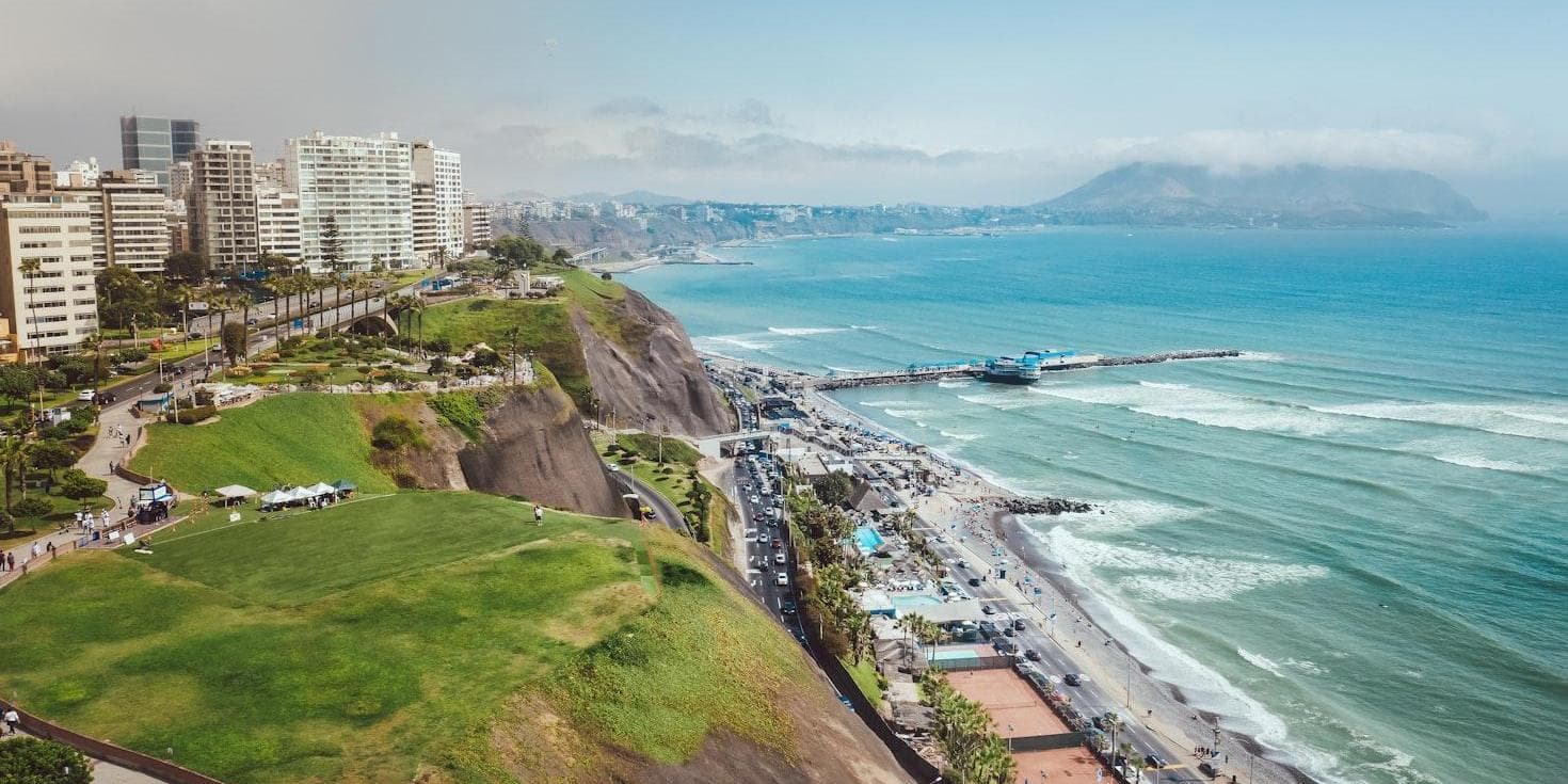 DAY 1º PANAMÁ – LIMA  