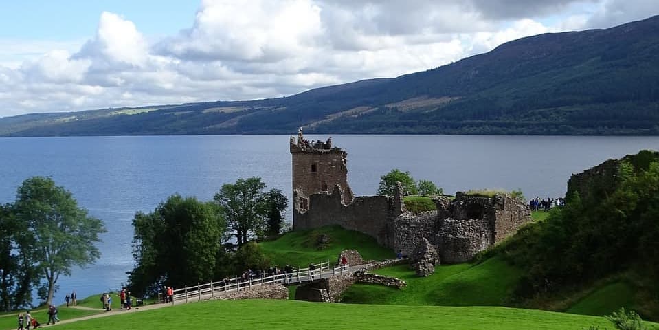 4. Urquhart Castle , distilleria di Whisky e Inverness