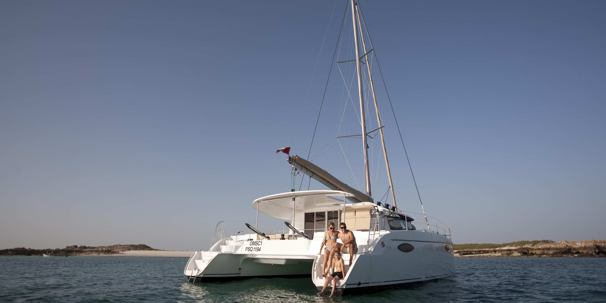 DAY 6: FRIDAY: DUBAI - Musandam Cruise (Oman) - DUBAI (165KM)