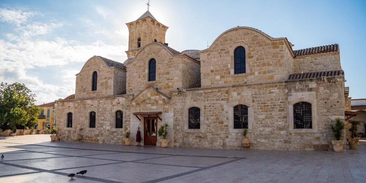 Day 2: Saturday 25/02 Larnaca - City tour - Traditional dinner