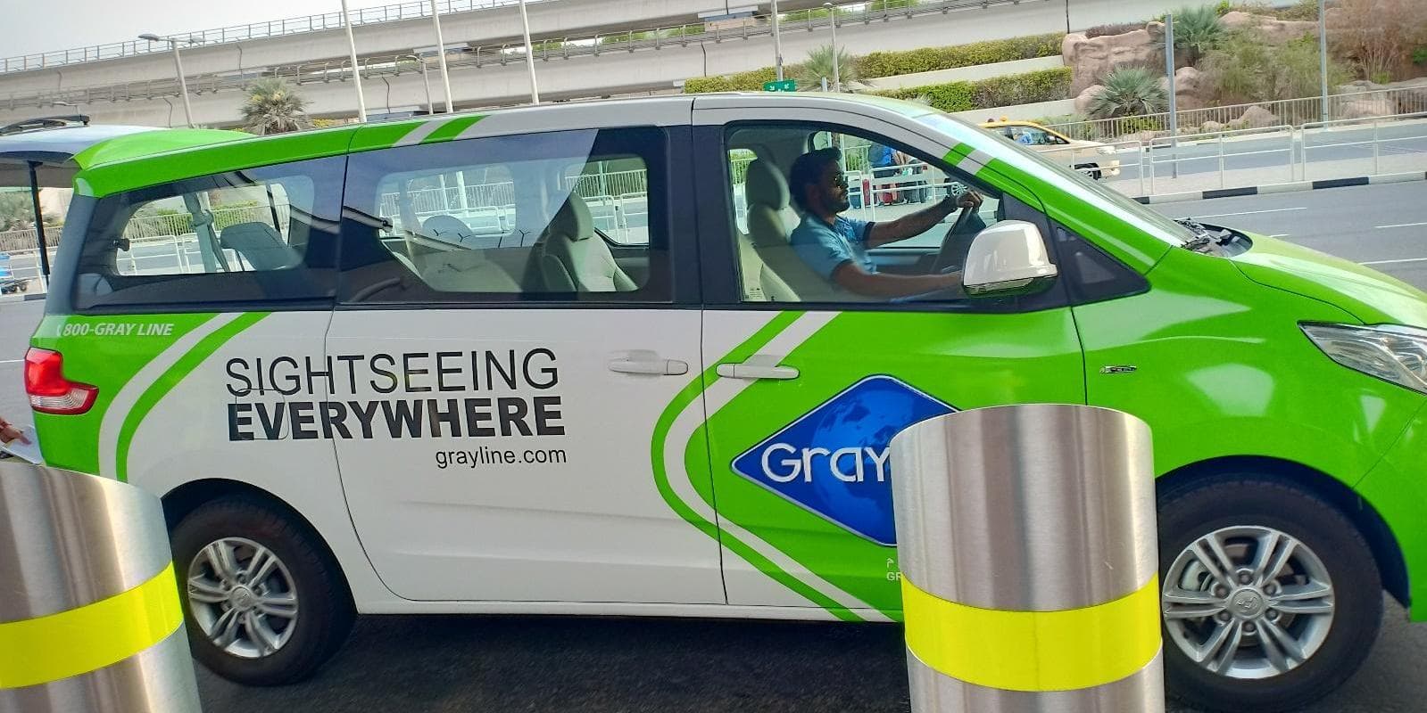 DAY 1: SUNDAY - DUBAI(ARRIVAL)