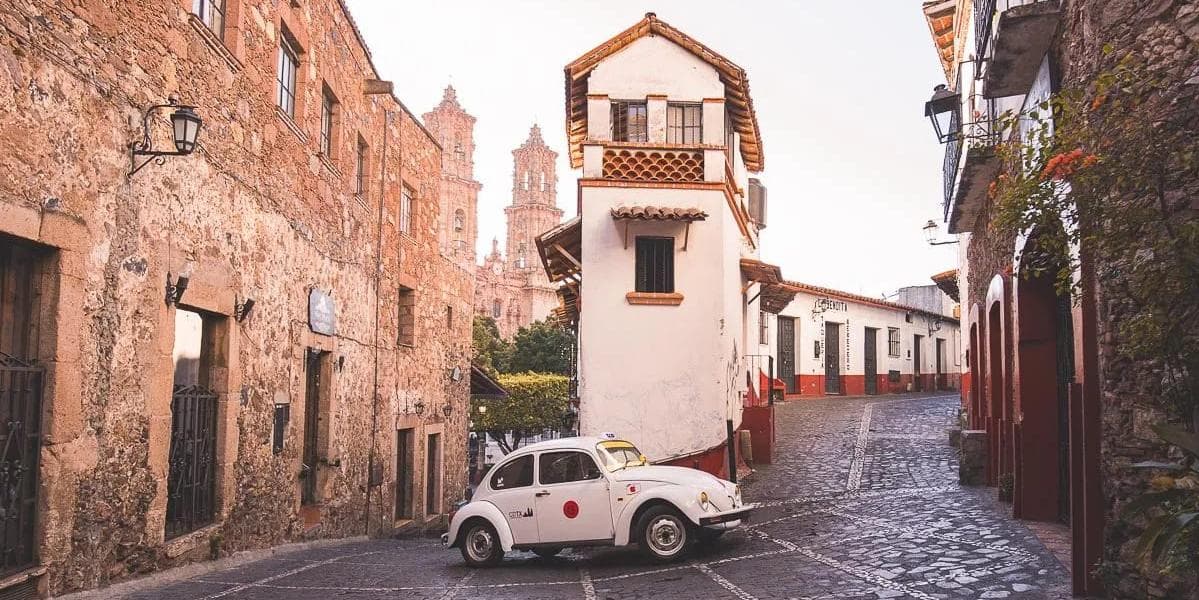 DÍA 04 CUERNAVACA – TAXCO – MÉXICO