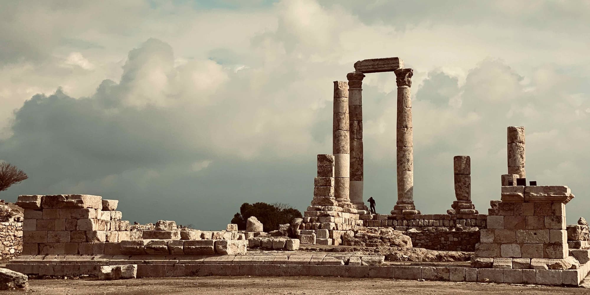 Jour 01 : Lyon - Amman