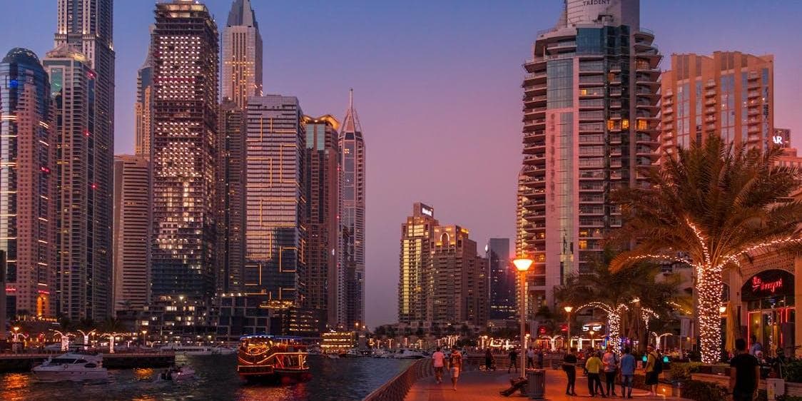 DIA 15 ESTAMBUL – DUBAI  OCTUBRE 14	