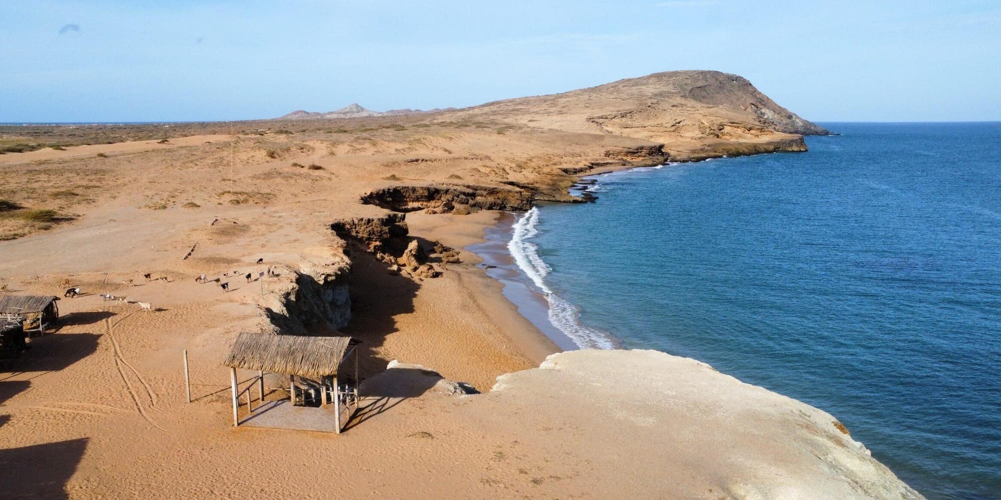 Día 04 - Cabo de la Vela - Salinas de Manaure – Mayapo.    Recárgate de energía en Jepira lugar sagrado de los Wayuu, - Cerro Kaimaichi 