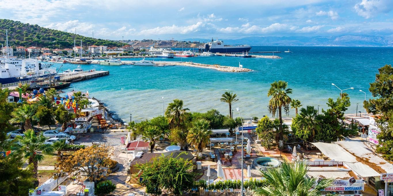 DIA 04 IZMIR o KUSADASI / CESME - AGOSTO 27 (CRUCERO) 			