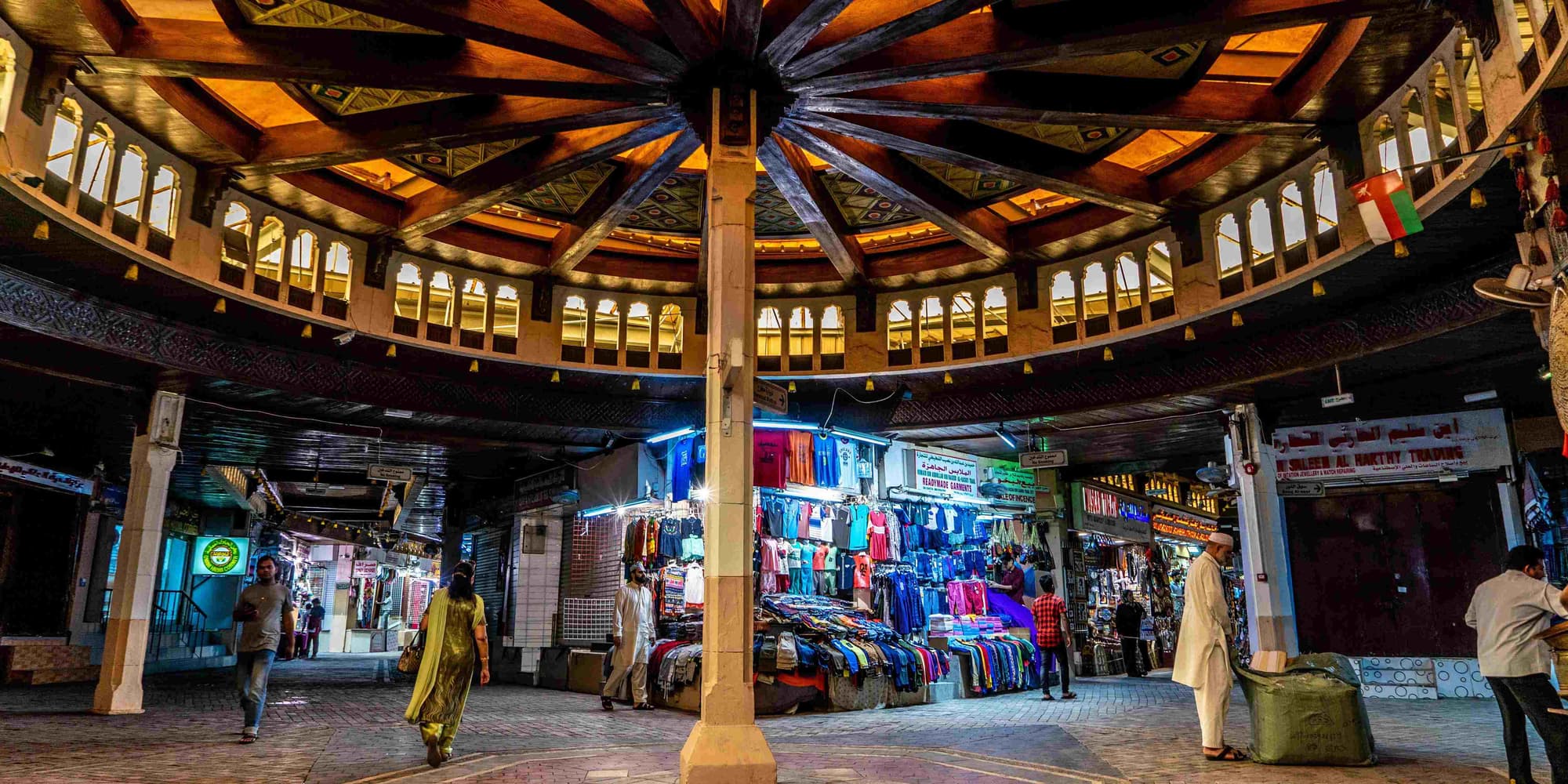 DAY 03: SEEB SOUK – FISH MARKET – MALL OF MUSCAT