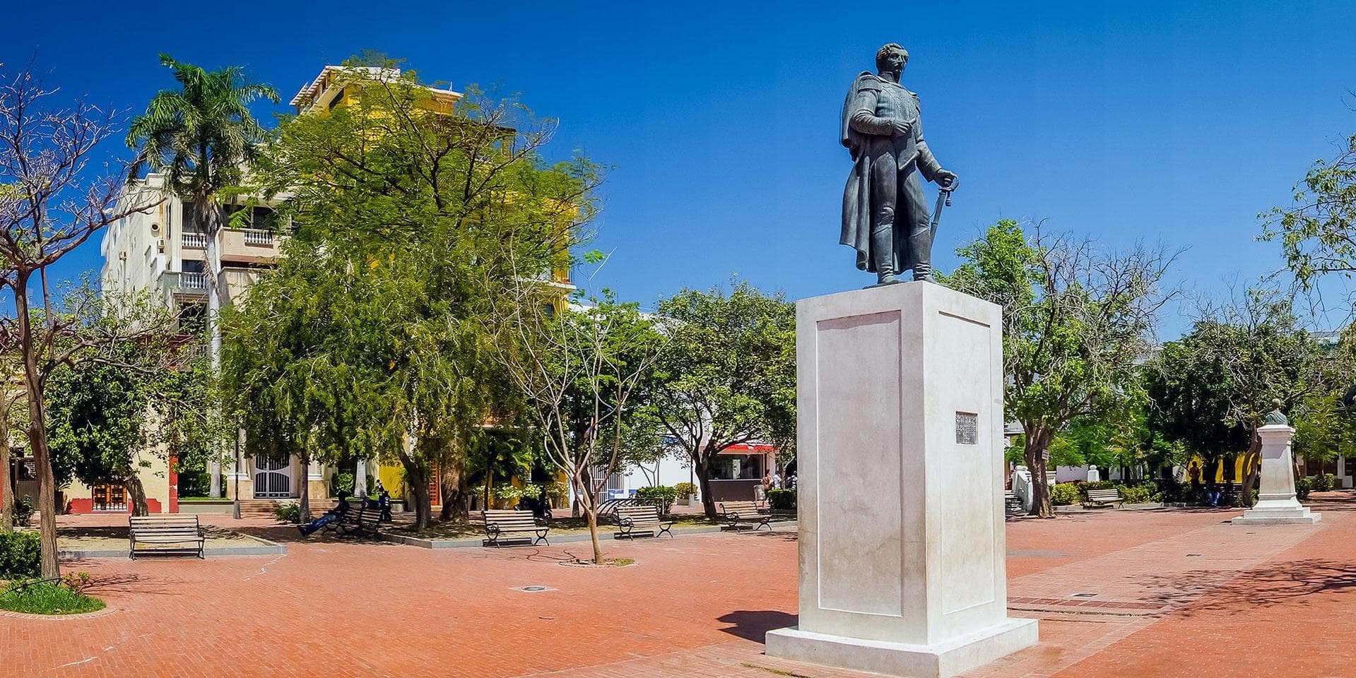 Día 4. Santa Marta – City tour cultural y Traslado terrestre a Cartagena. 